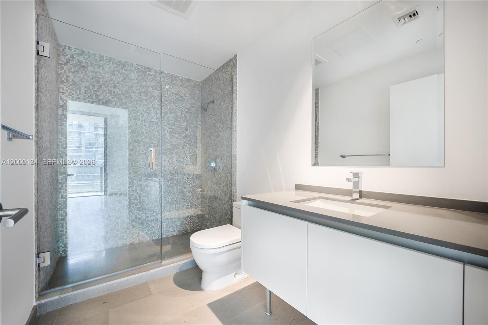 88 SW 7th St #1009 Miami, FL 33130