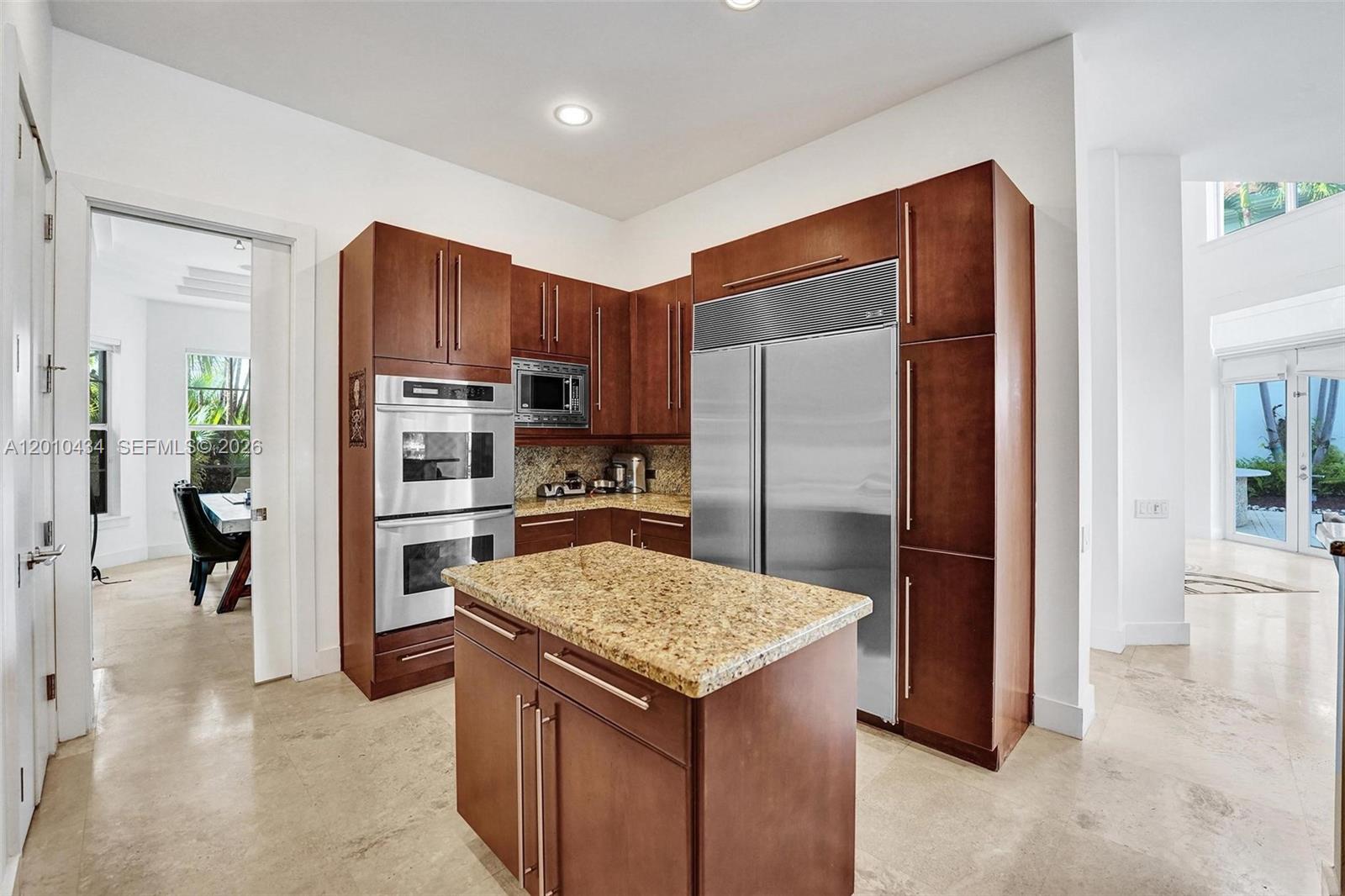 1575 Windjammer Way Hollywood, FL 33019