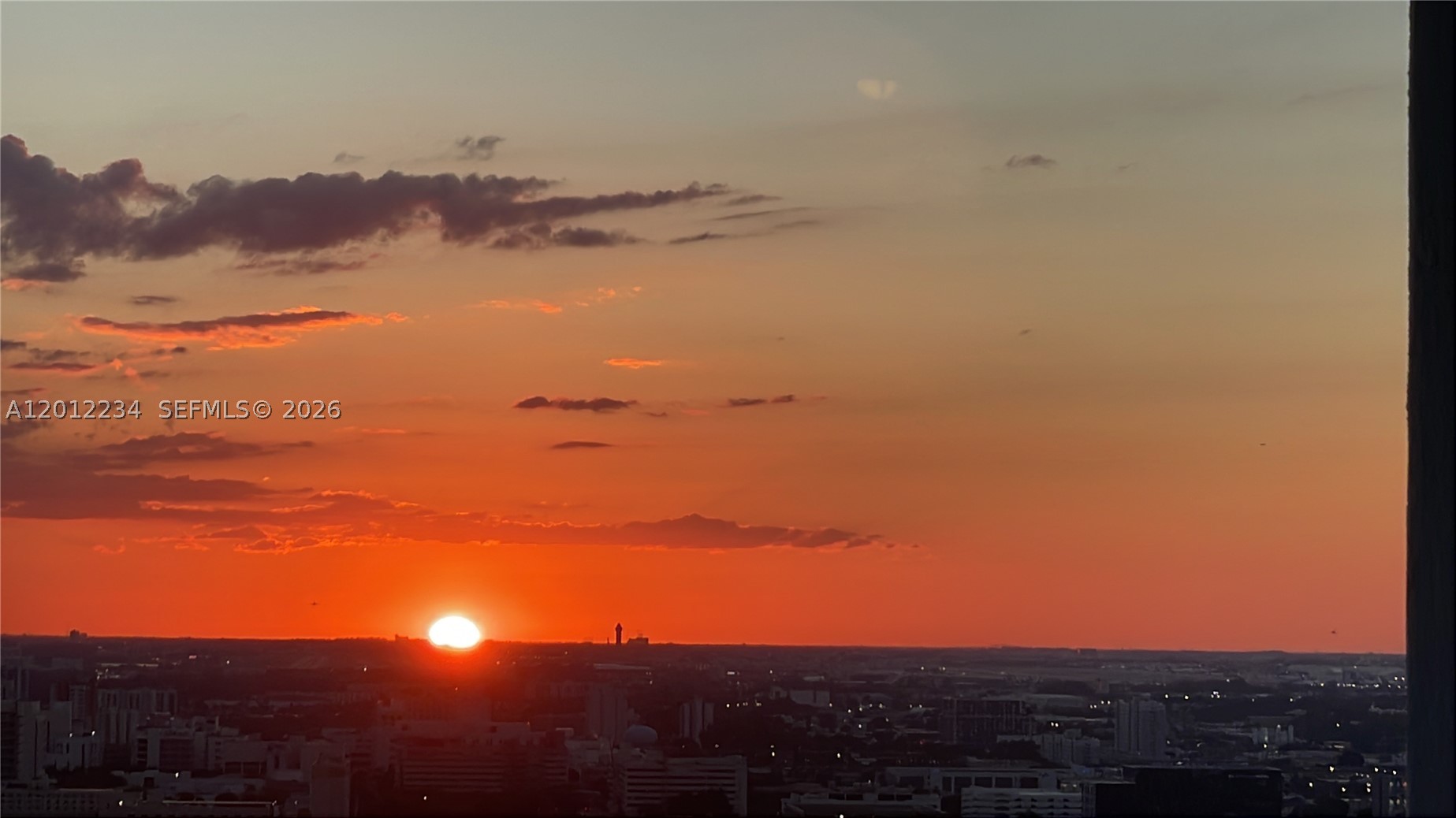 image Opera Tower48