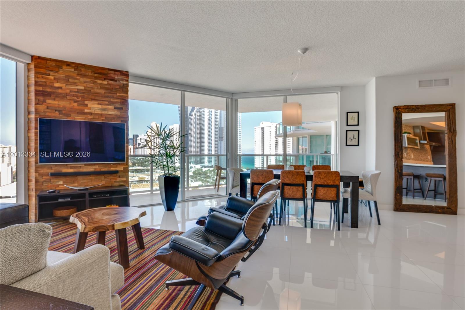 image St Tropez Sunny Isles2