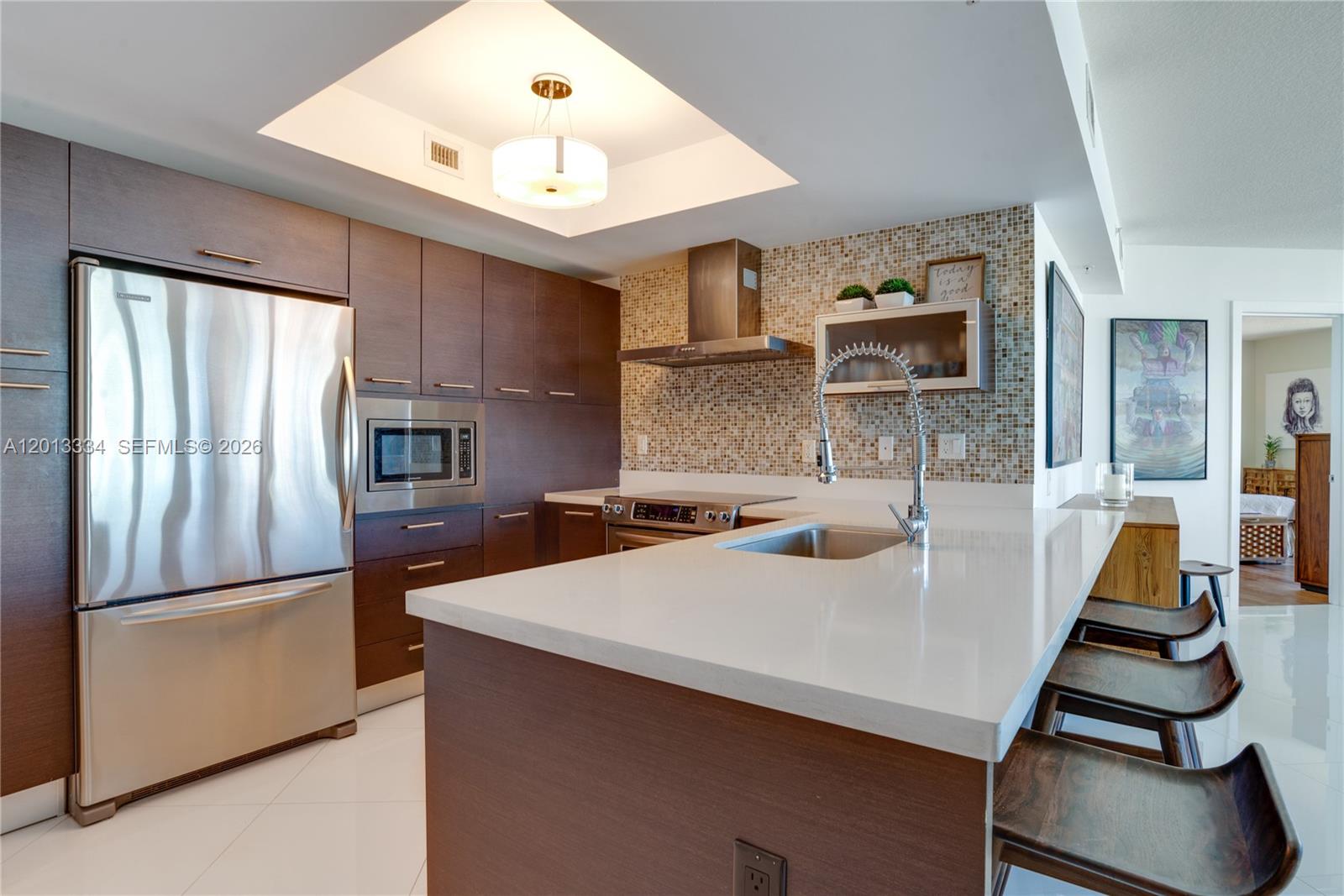 image St Tropez Sunny Isles4