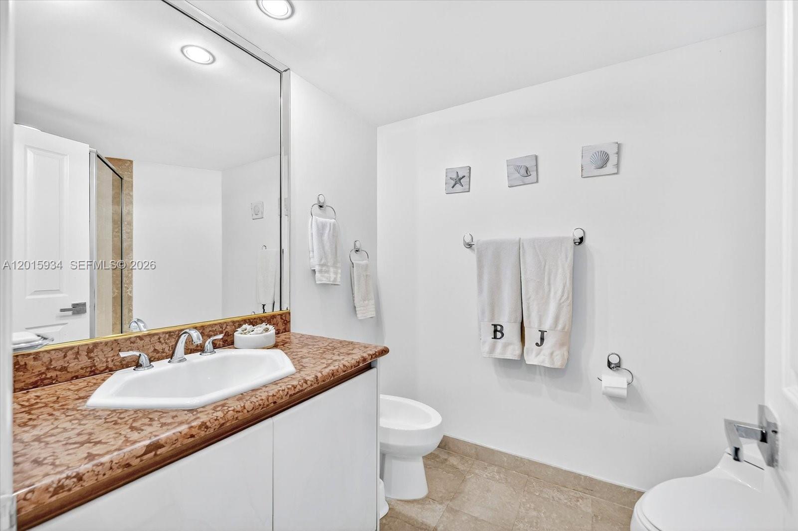 2127 Brickell Ave #2005 Miami, FL 33129