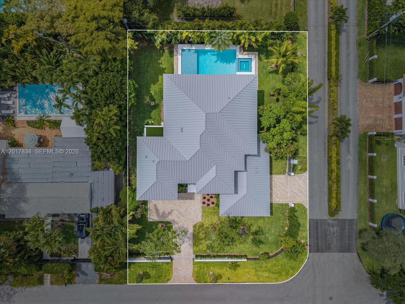 5890 SW 82nd St South Miami, FL 33143