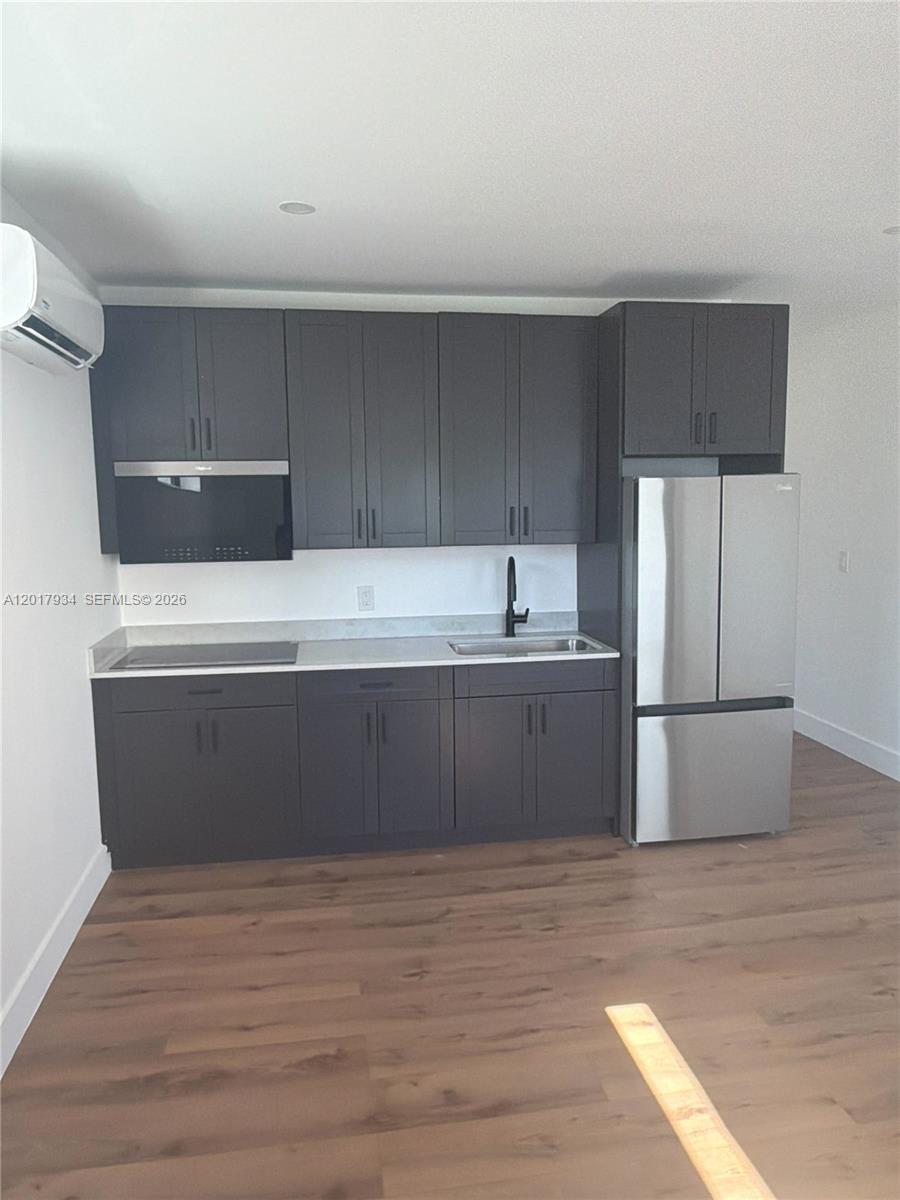 7801 Byron Ave #3