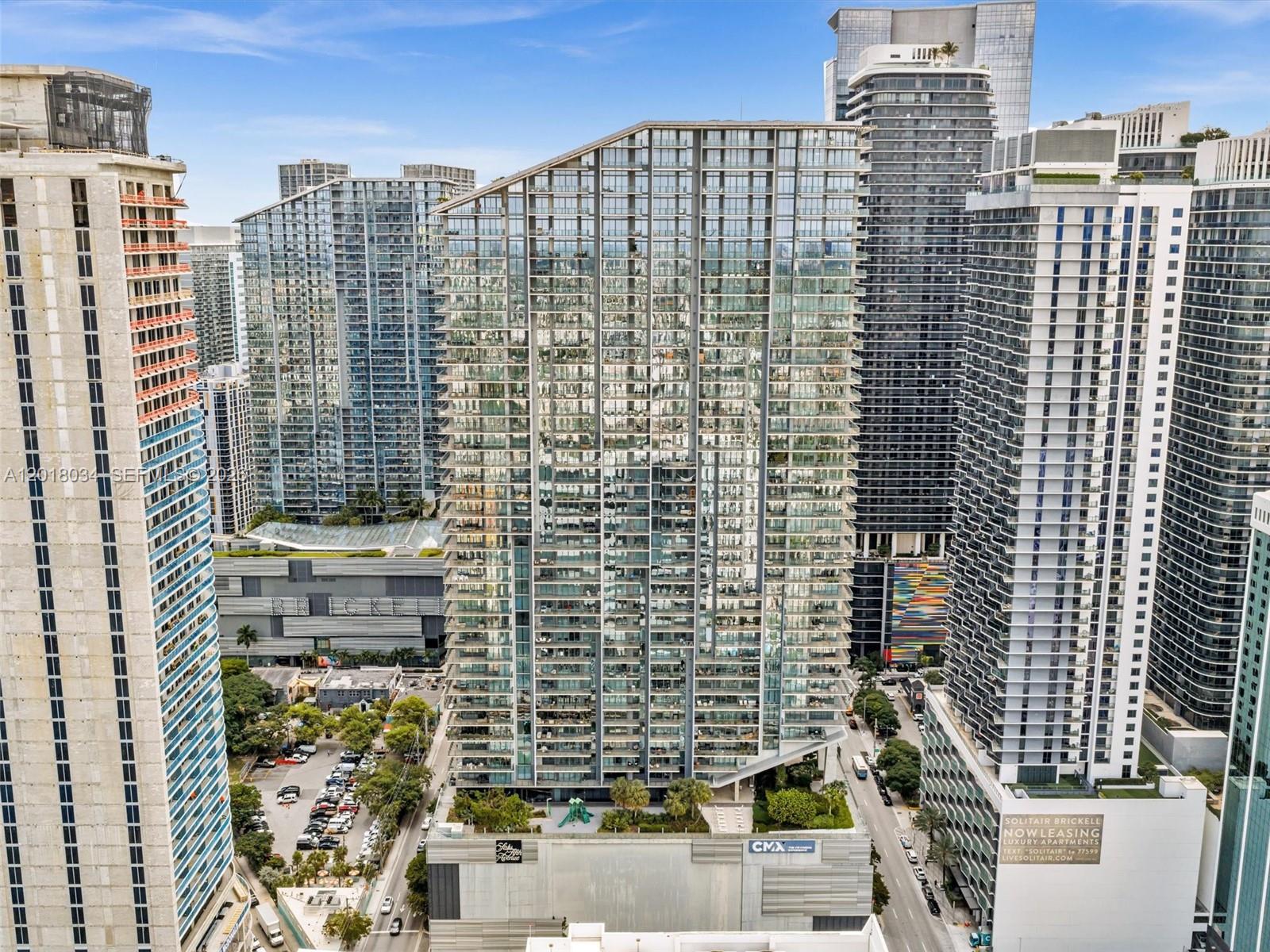 88 SW 7th St #2011 Miami, FL 33130