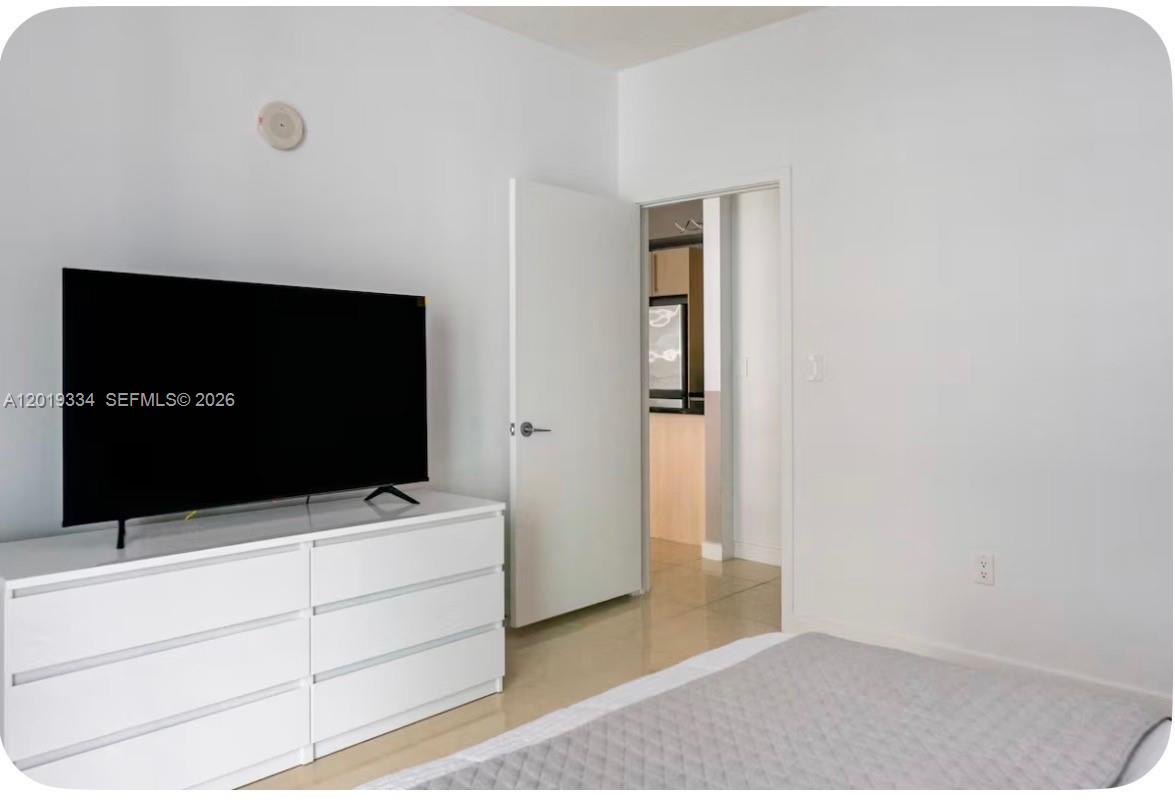 image Axis on Brickell North10