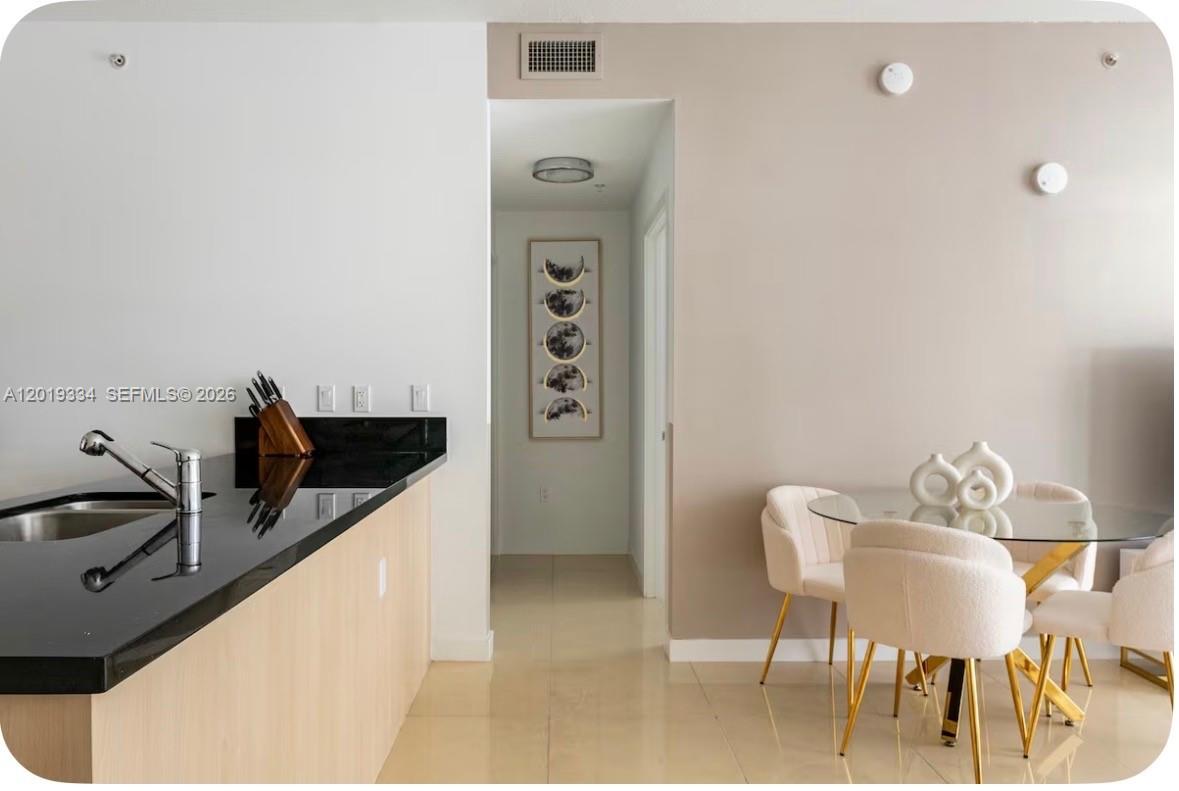 image Axis on Brickell North6