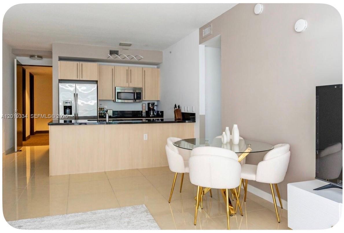 image Axis on Brickell North7