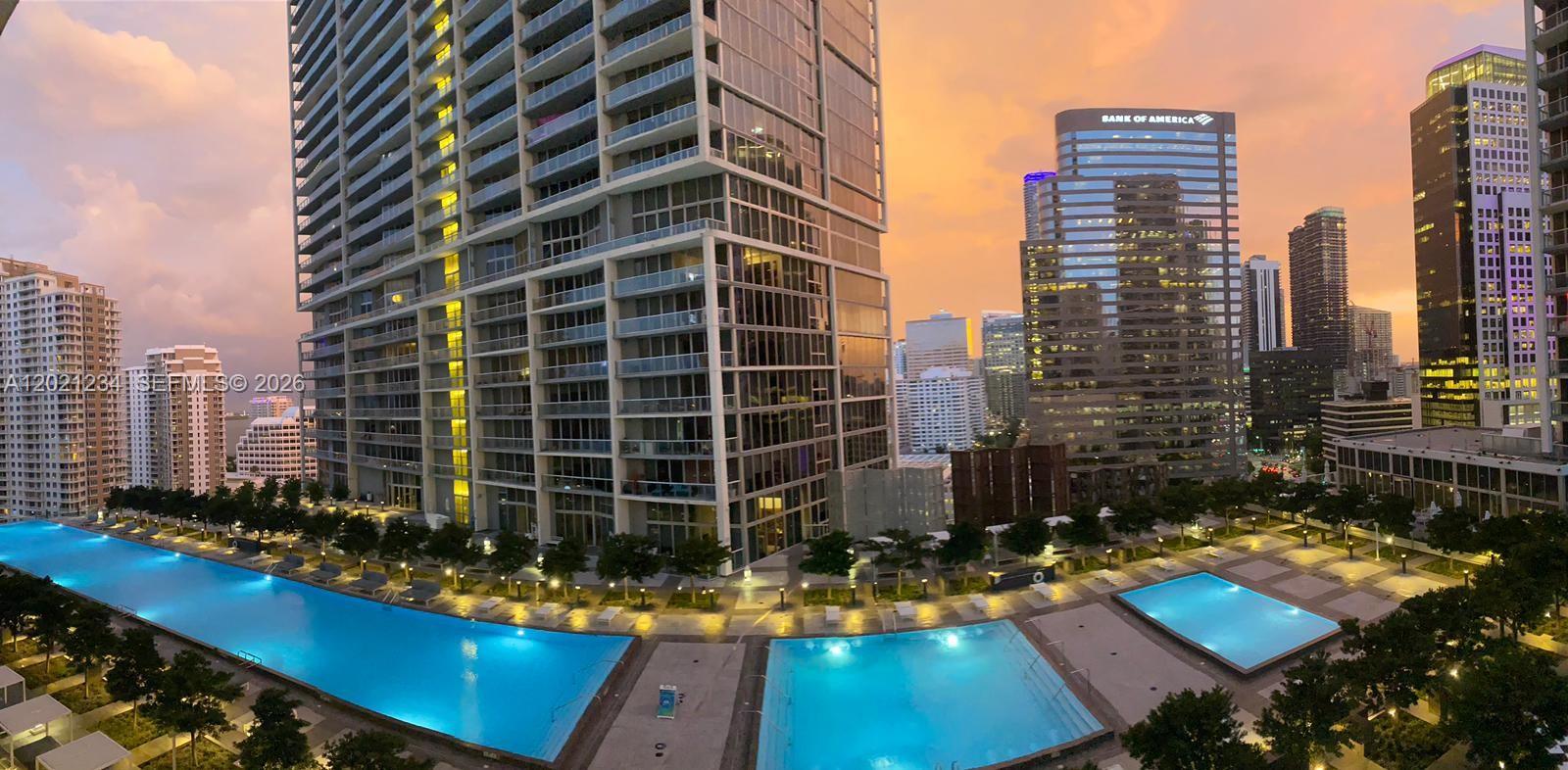 image Icon Brickell I1