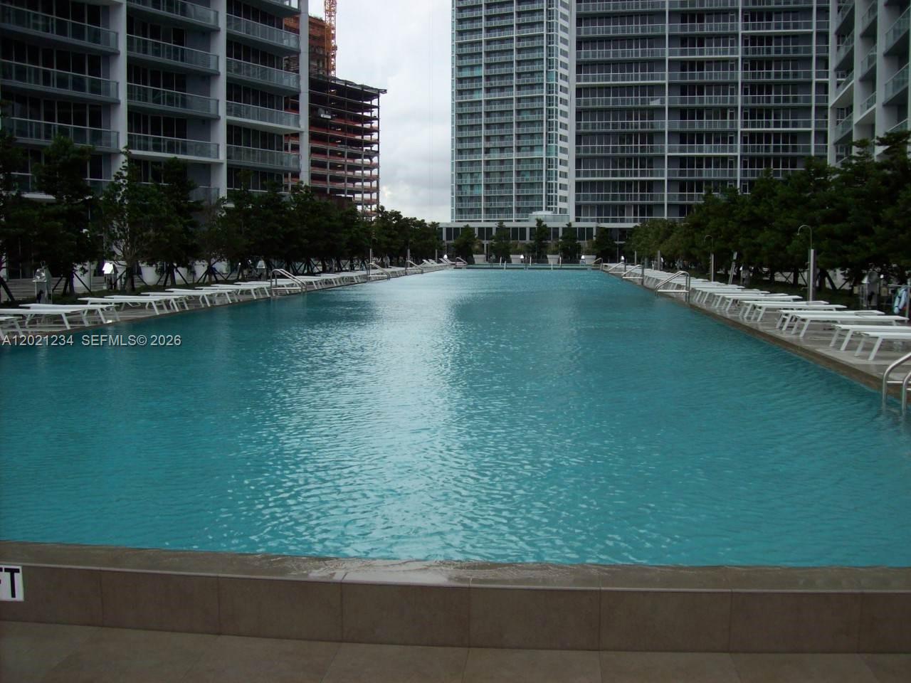 image Icon Brickell I20