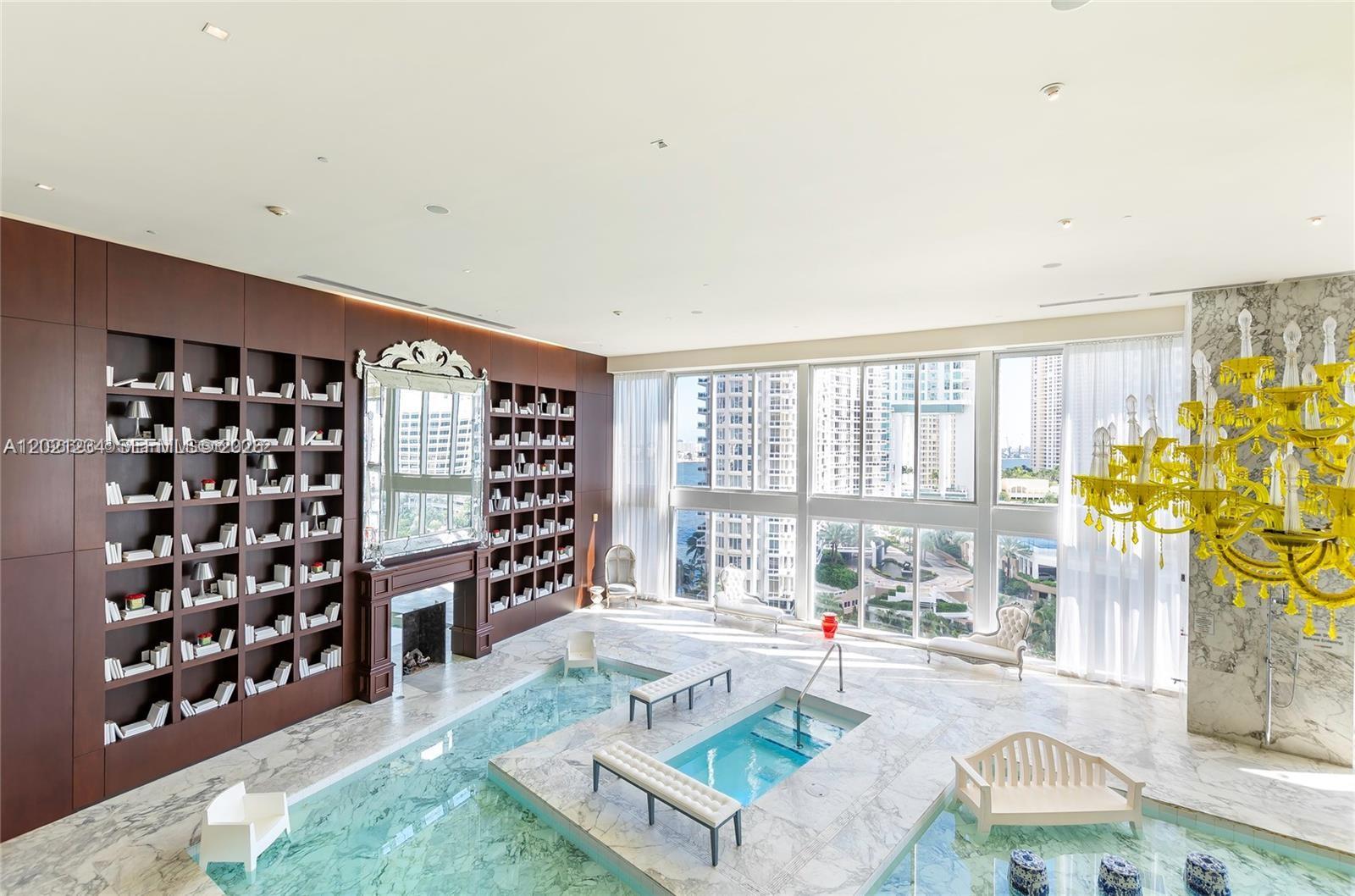 image Icon Brickell I55