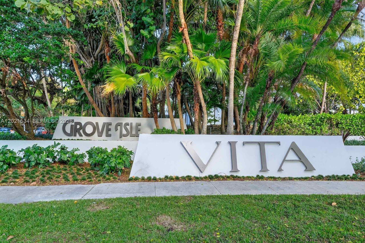 2 Grove Isle Dr #B801-802 Miami, FL 33133