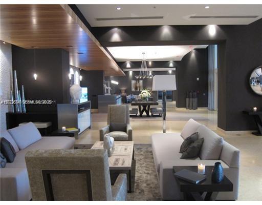 image Infinity at Brickell17