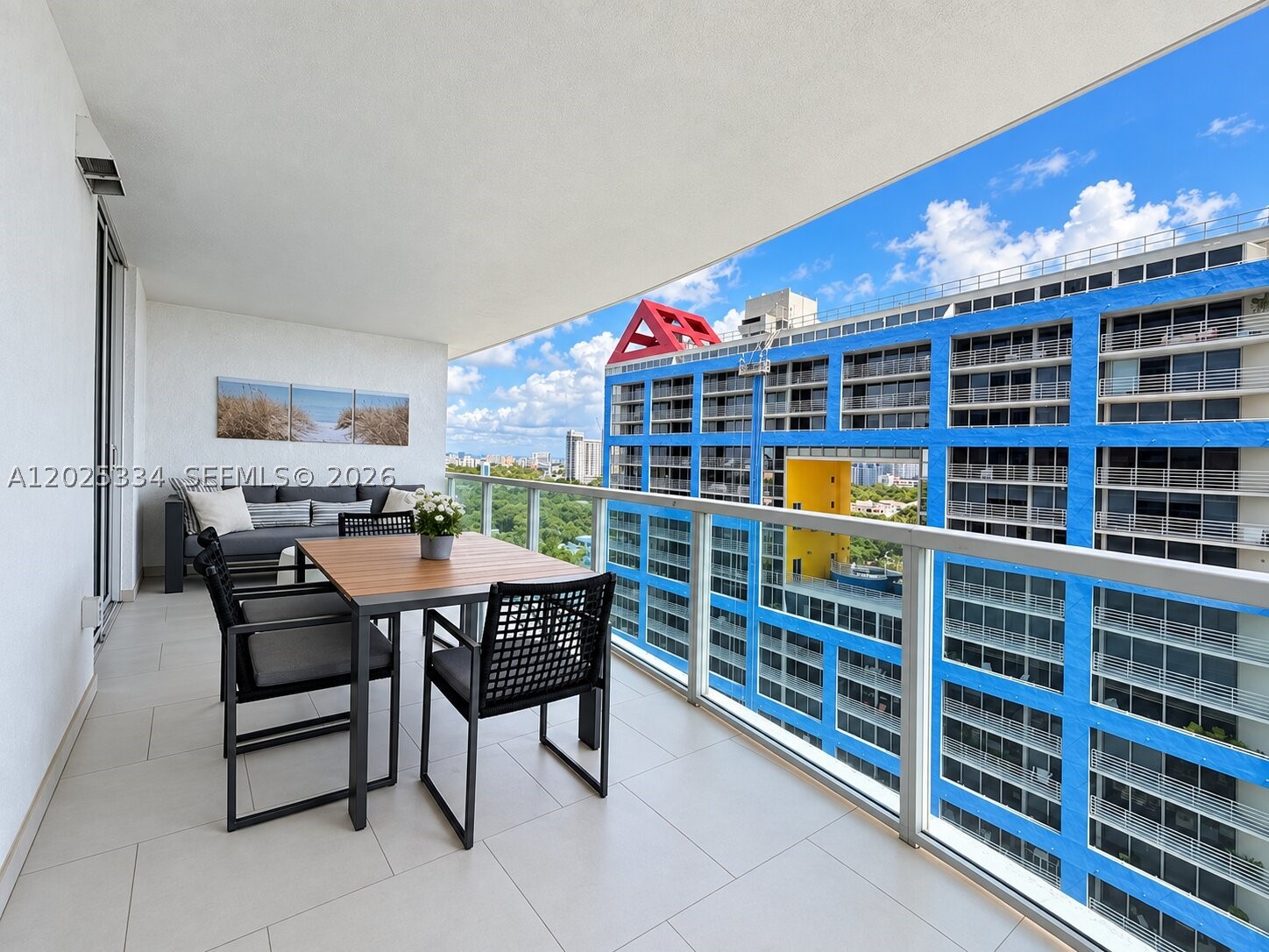 image Skyline on Brickell33