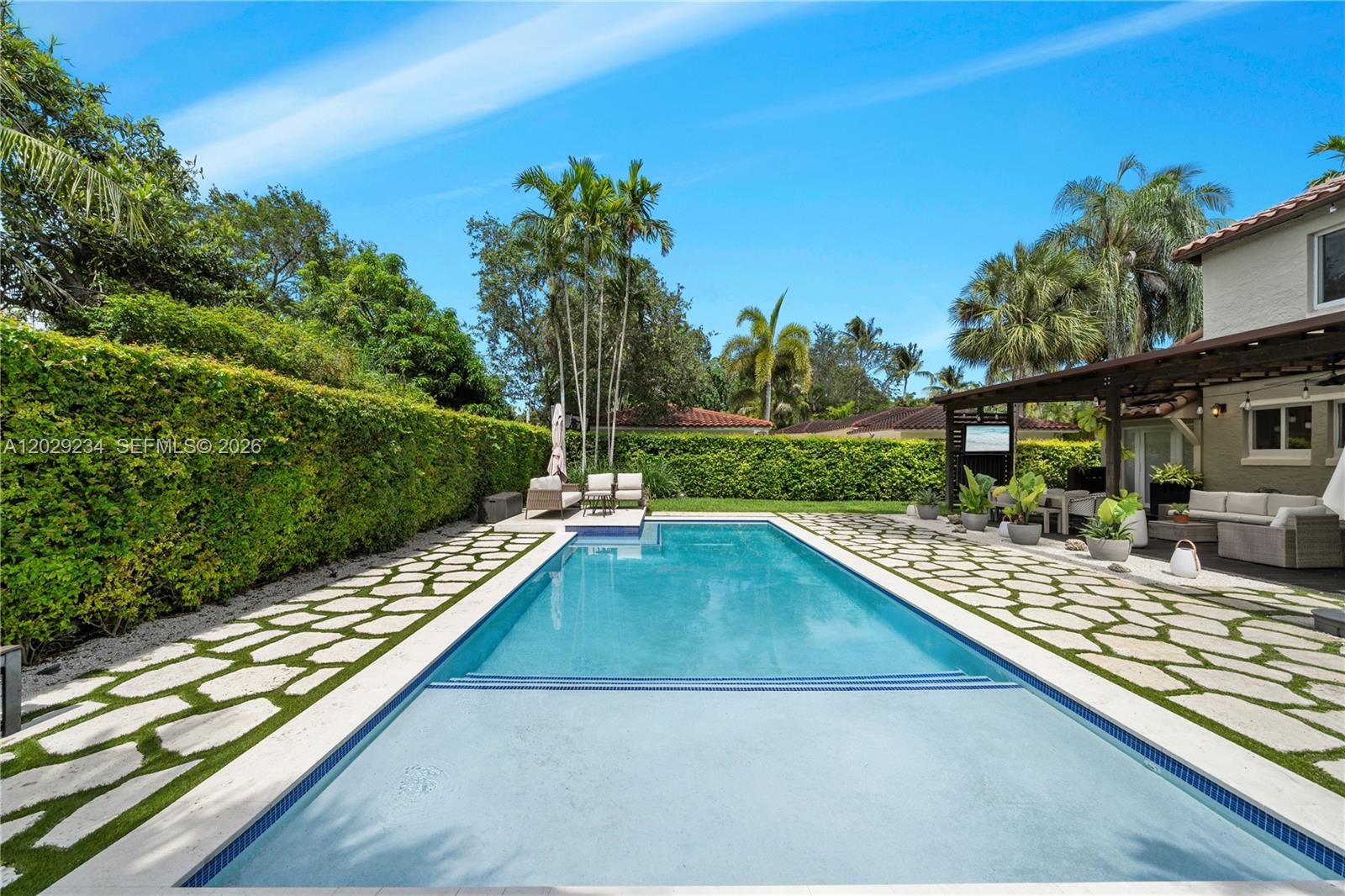 273 NE 98th St Miami Shores, FL 33138