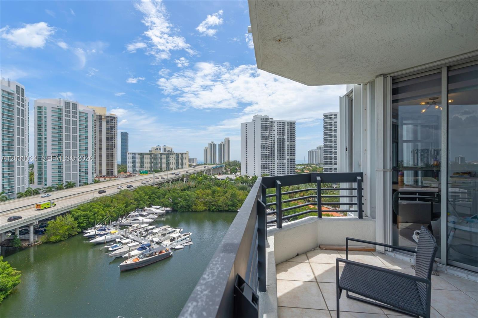 3500 Mystic Pointe Dr #1205 Aventura, FL 33180