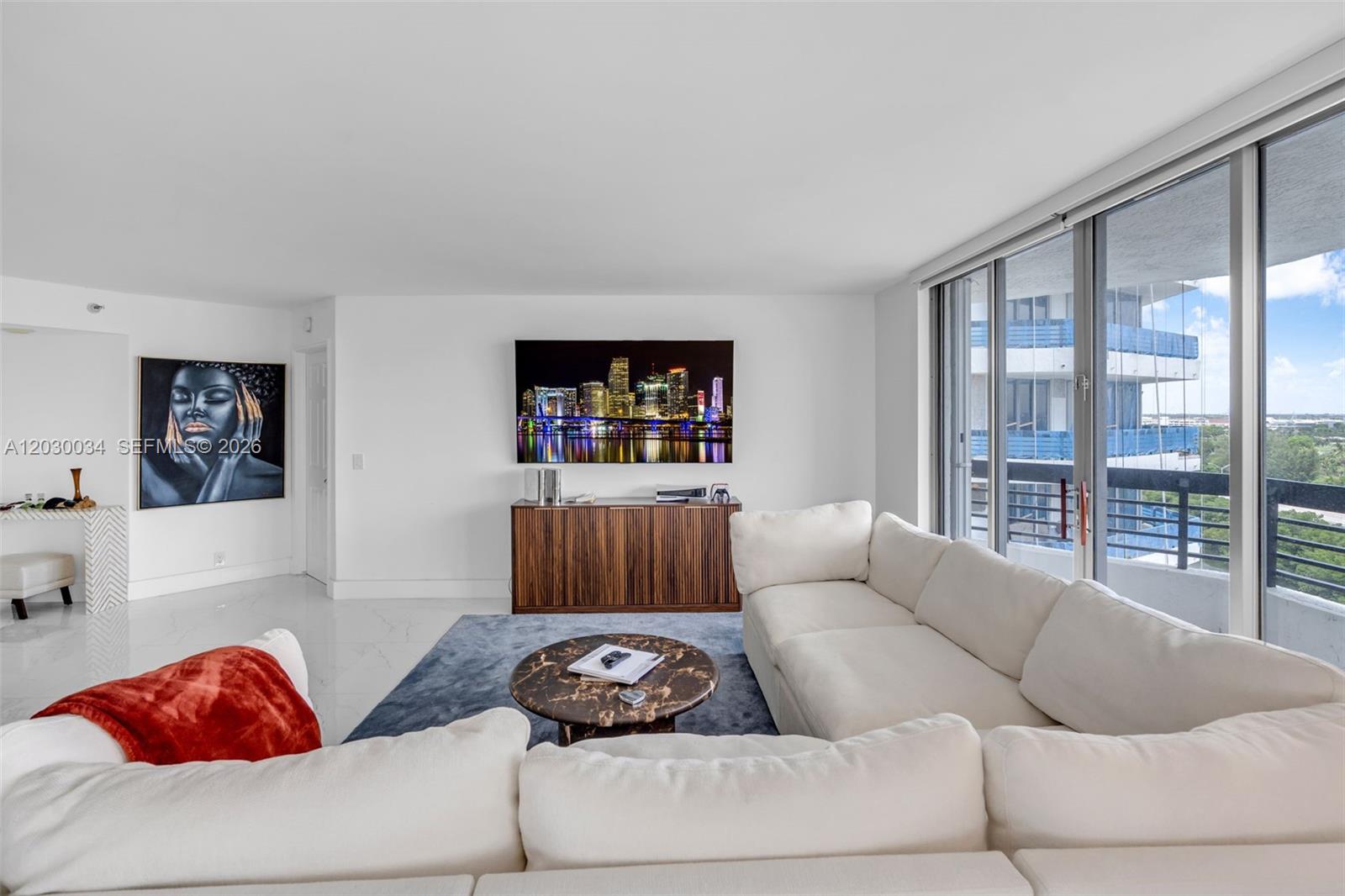 3500 Mystic Pointe Dr #1205 Aventura, FL 33180