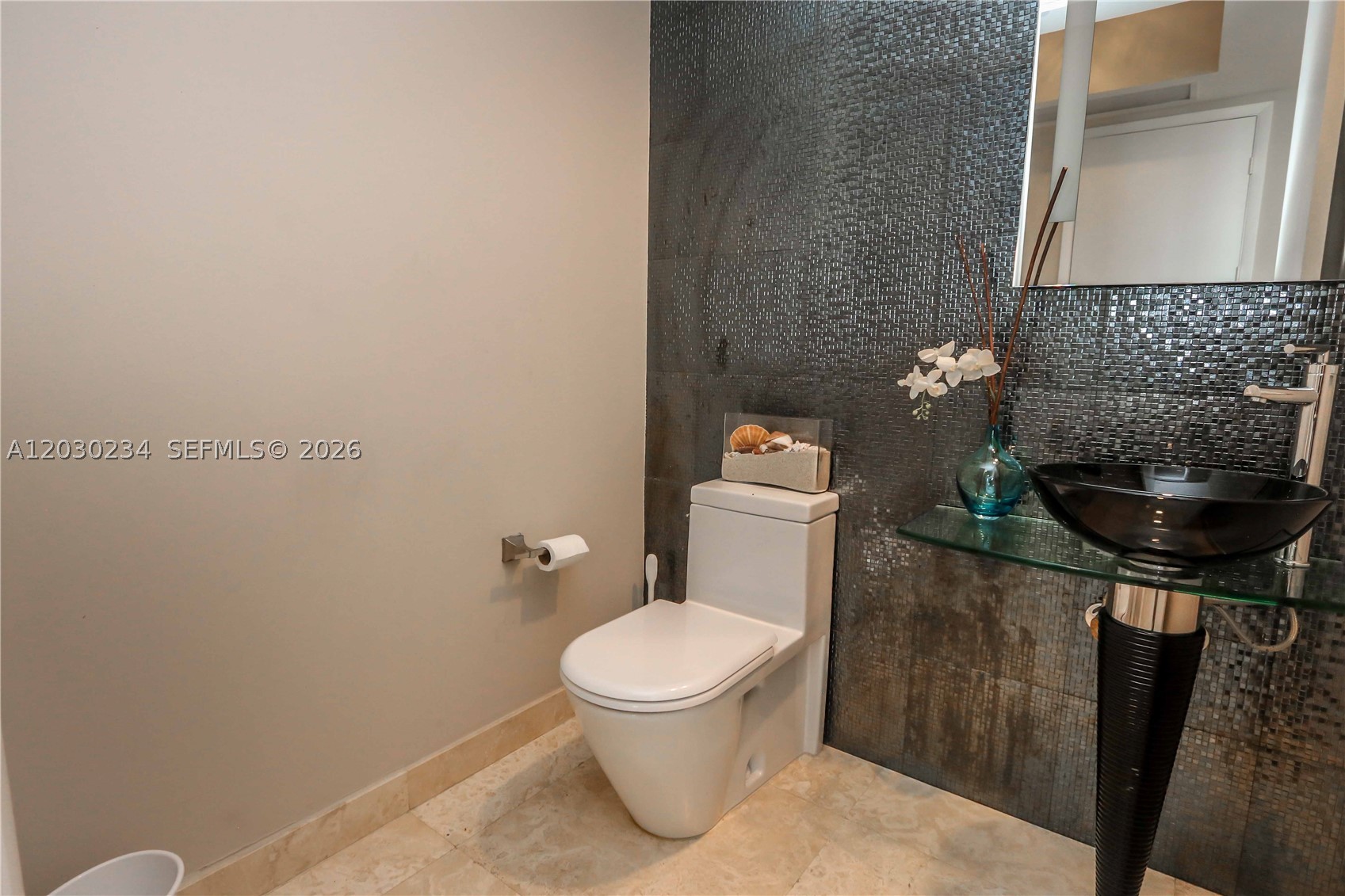 image Trump Tower II24