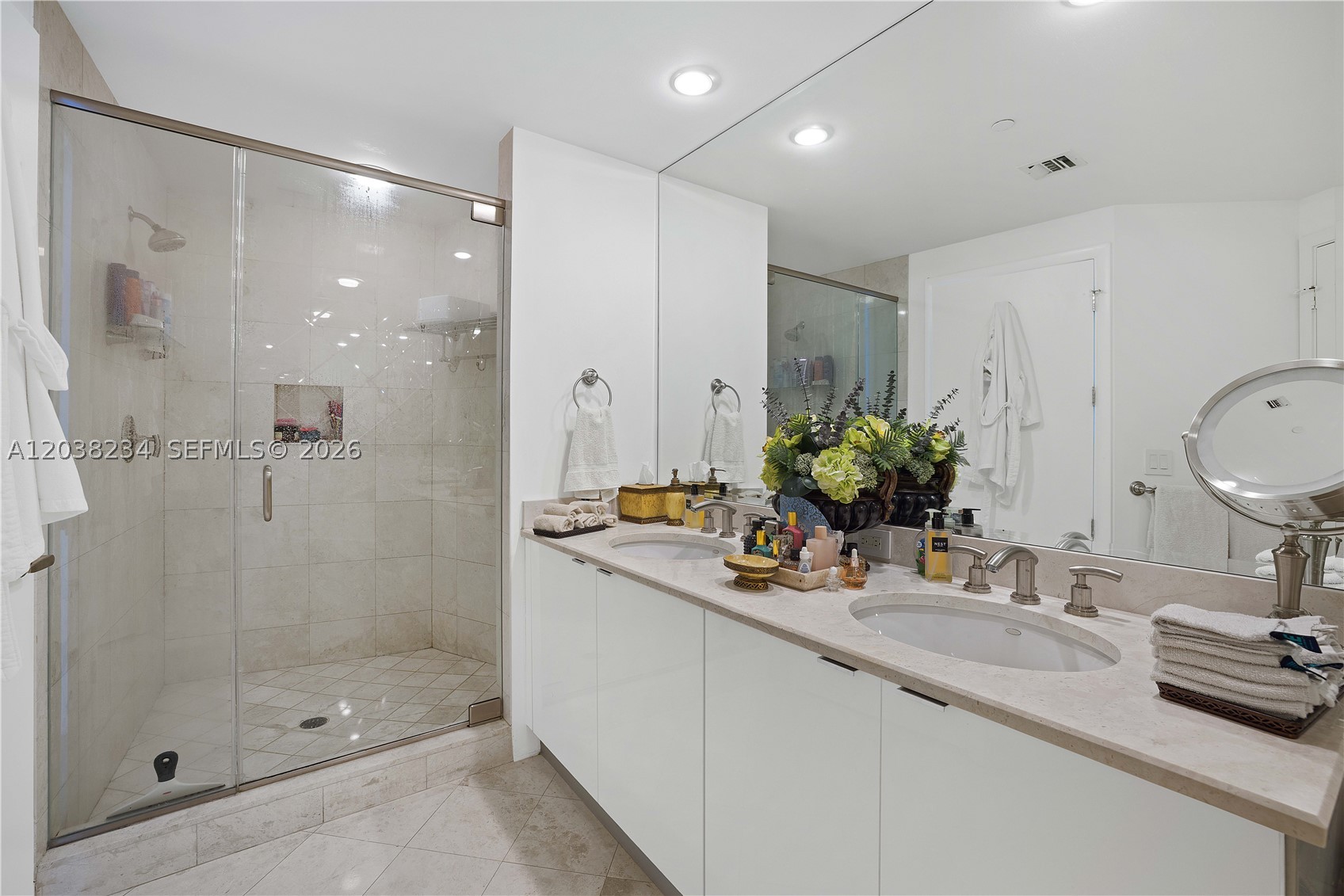 901 Brickell Key Blvd #2408 Miami, FL 33131