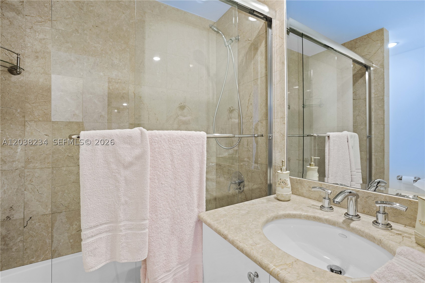 901 Brickell Key Blvd #2408 Miami, FL 33131