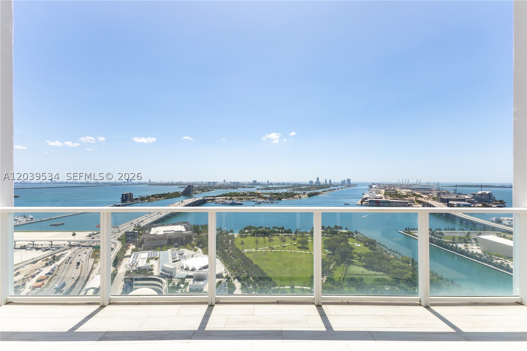 1040 Biscayne Blvd #3101 Miami, FL 33132