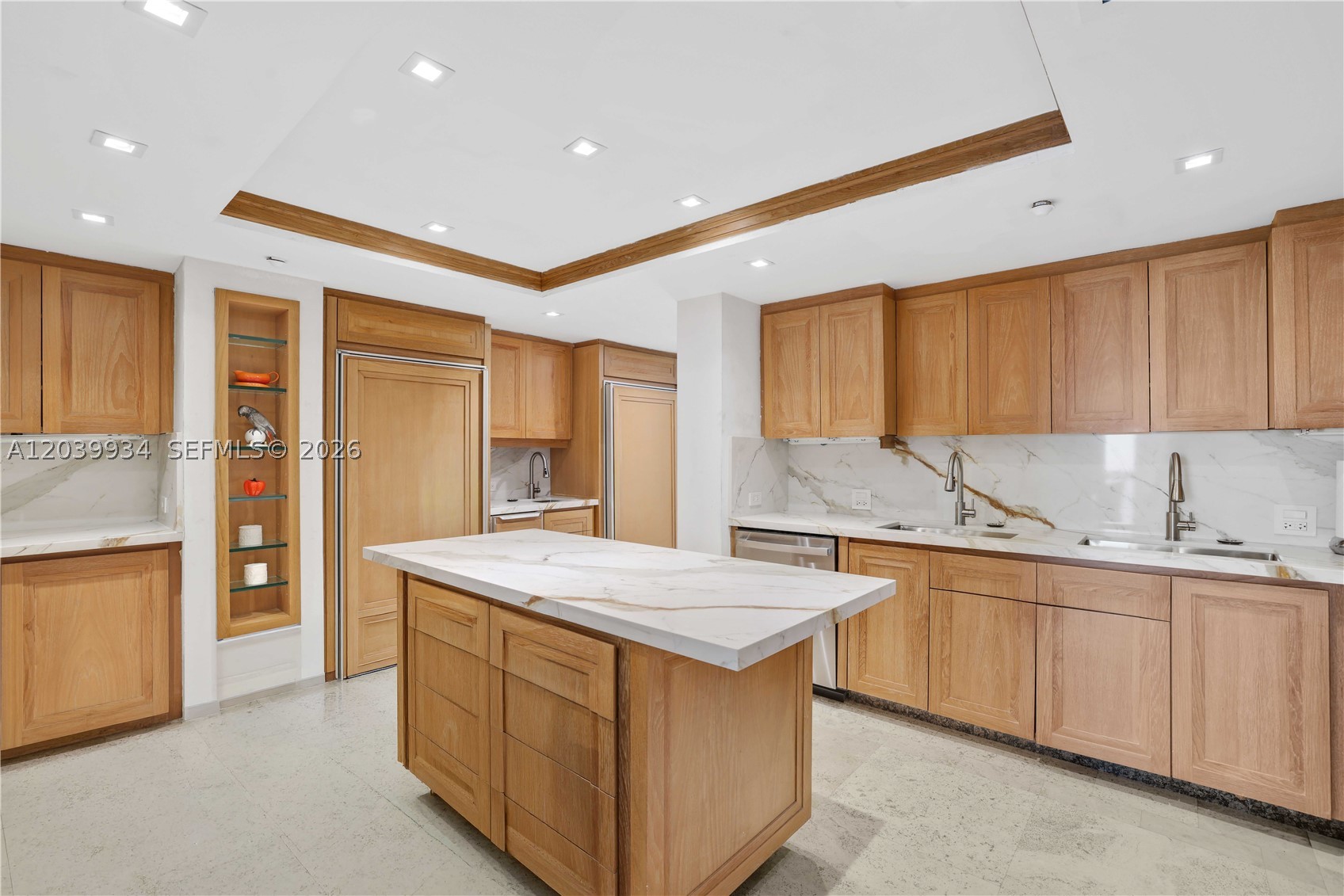 5025 Collins Ave #1103-1104-1105 Miami Beach, FL 33140