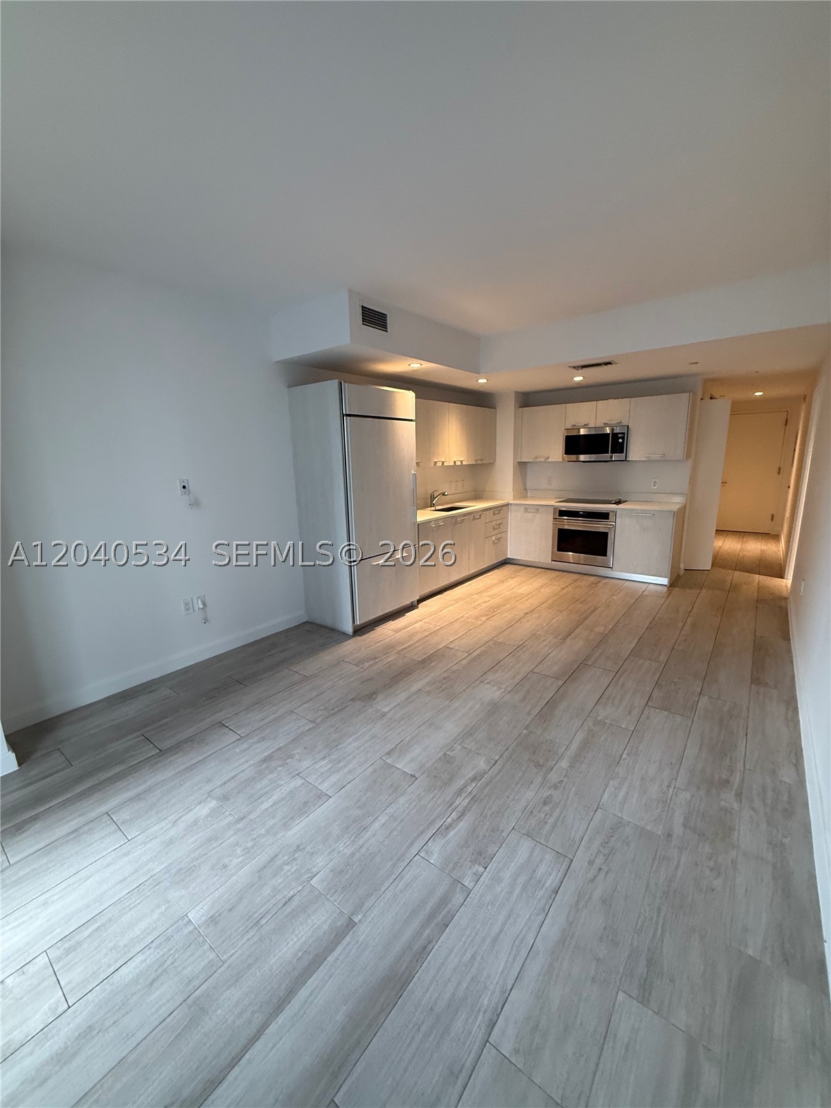 image Brickell Heights East12