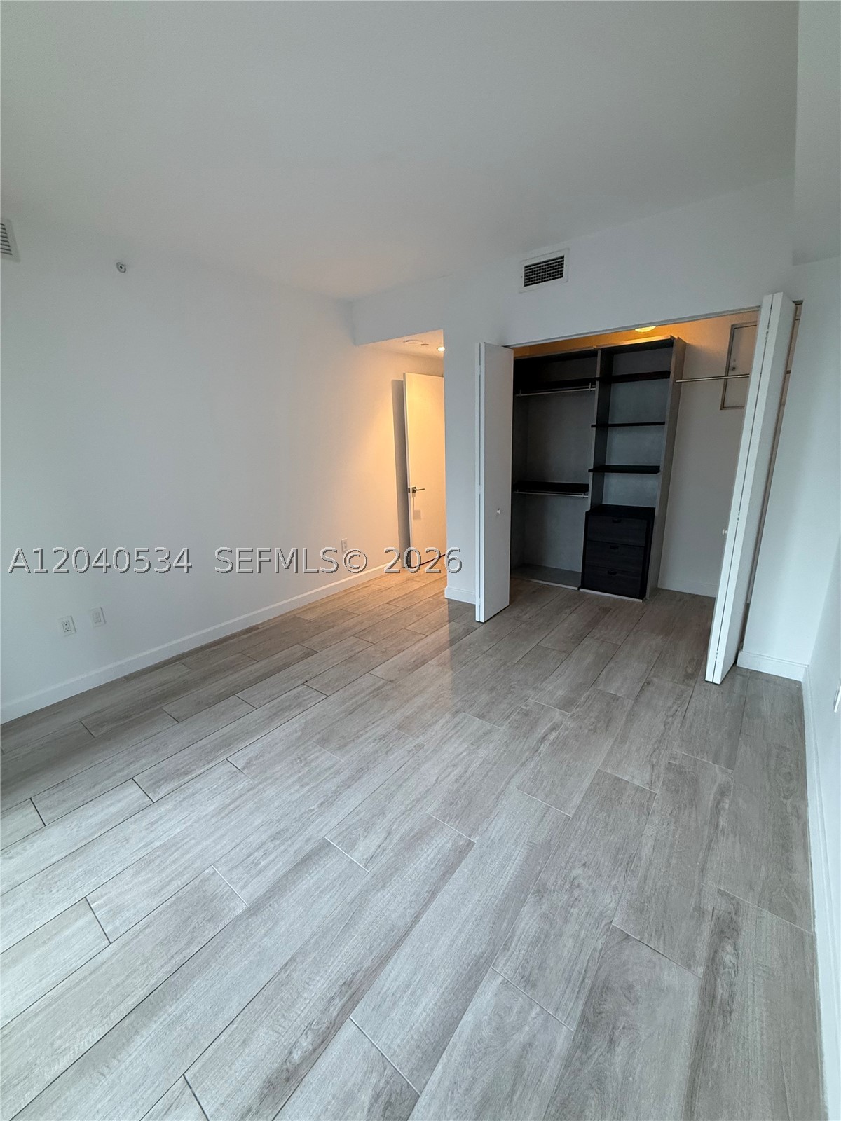 image Brickell Heights East4
