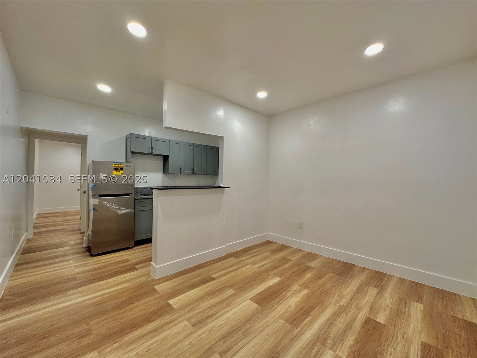 5545 N Miami Ave #8