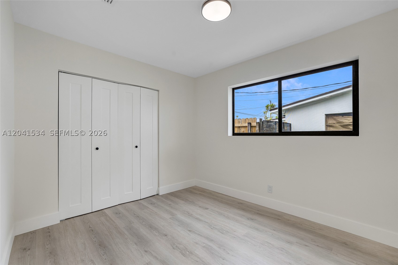 5718 NE 15th Ave Fort Lauderdale, FL 33334