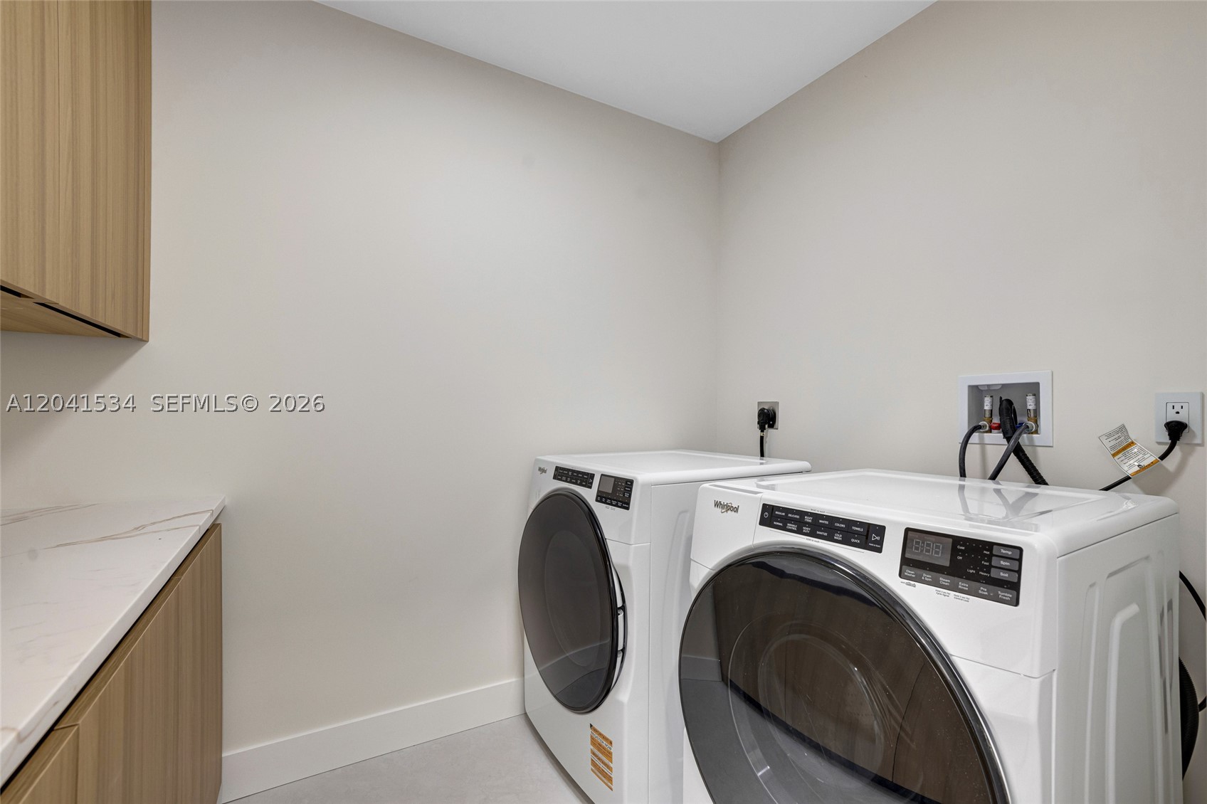 5718 NE 15th Ave Fort Lauderdale, FL 33334
