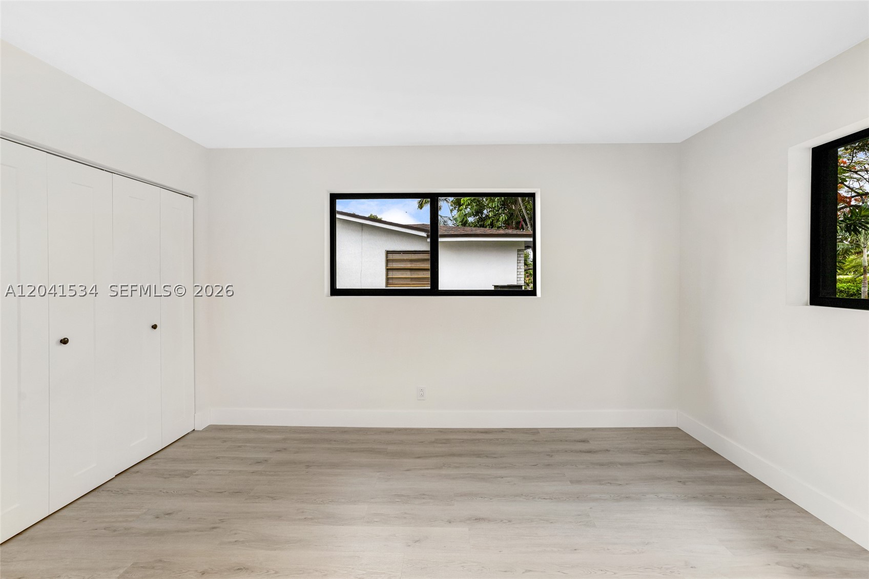 5718 NE 15th Ave Fort Lauderdale, FL 33334