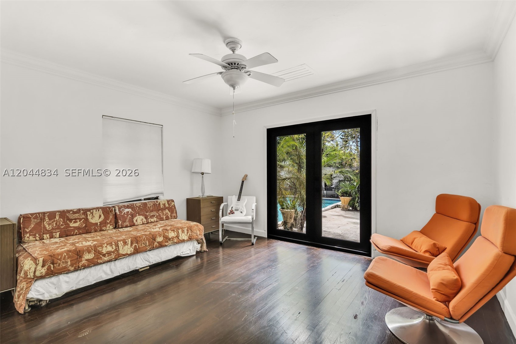 5390 Sunset Dr Miami, FL 33143