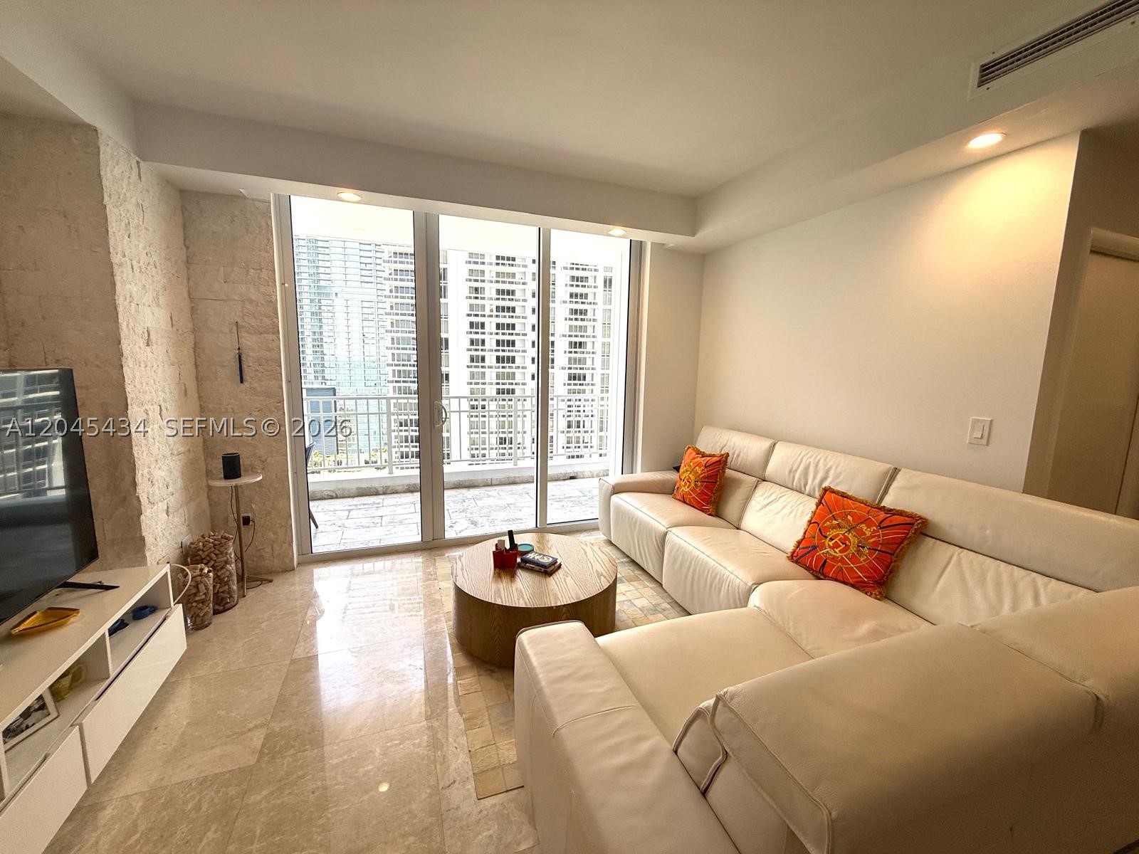 image Courts Brickell Key9