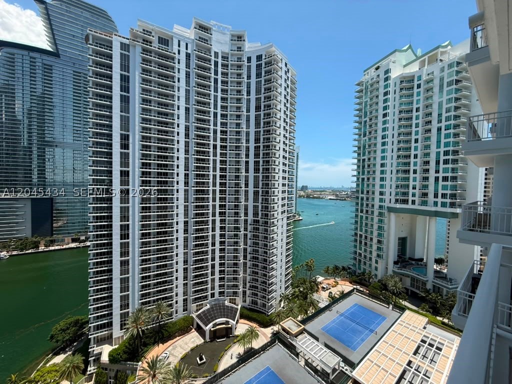 image Courts Brickell Key1