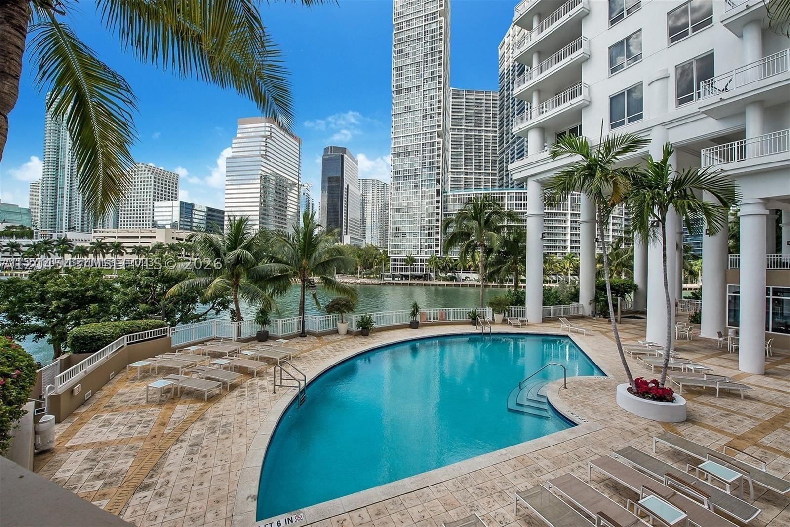 image Courts Brickell Key5