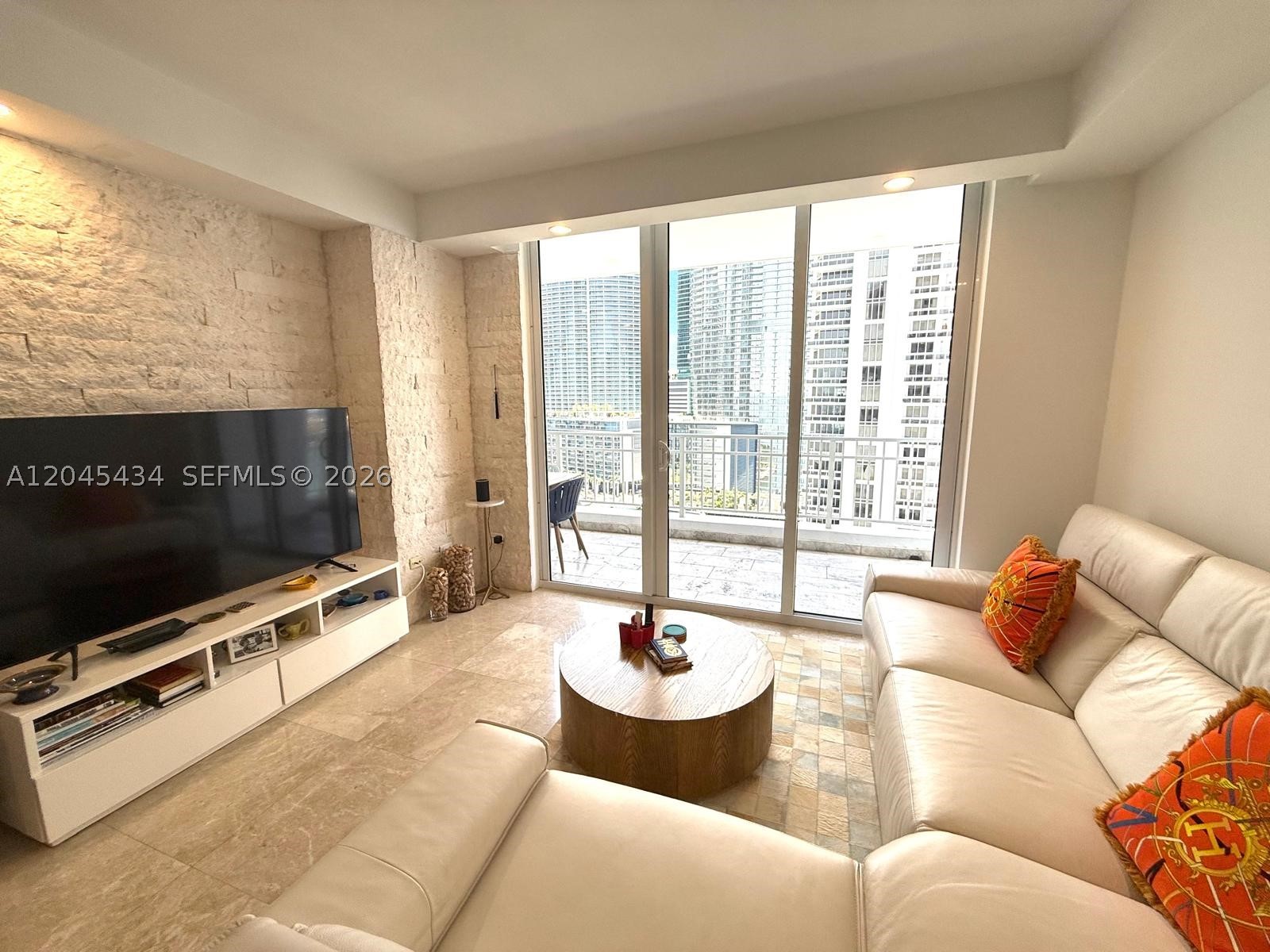image Courts Brickell Key8