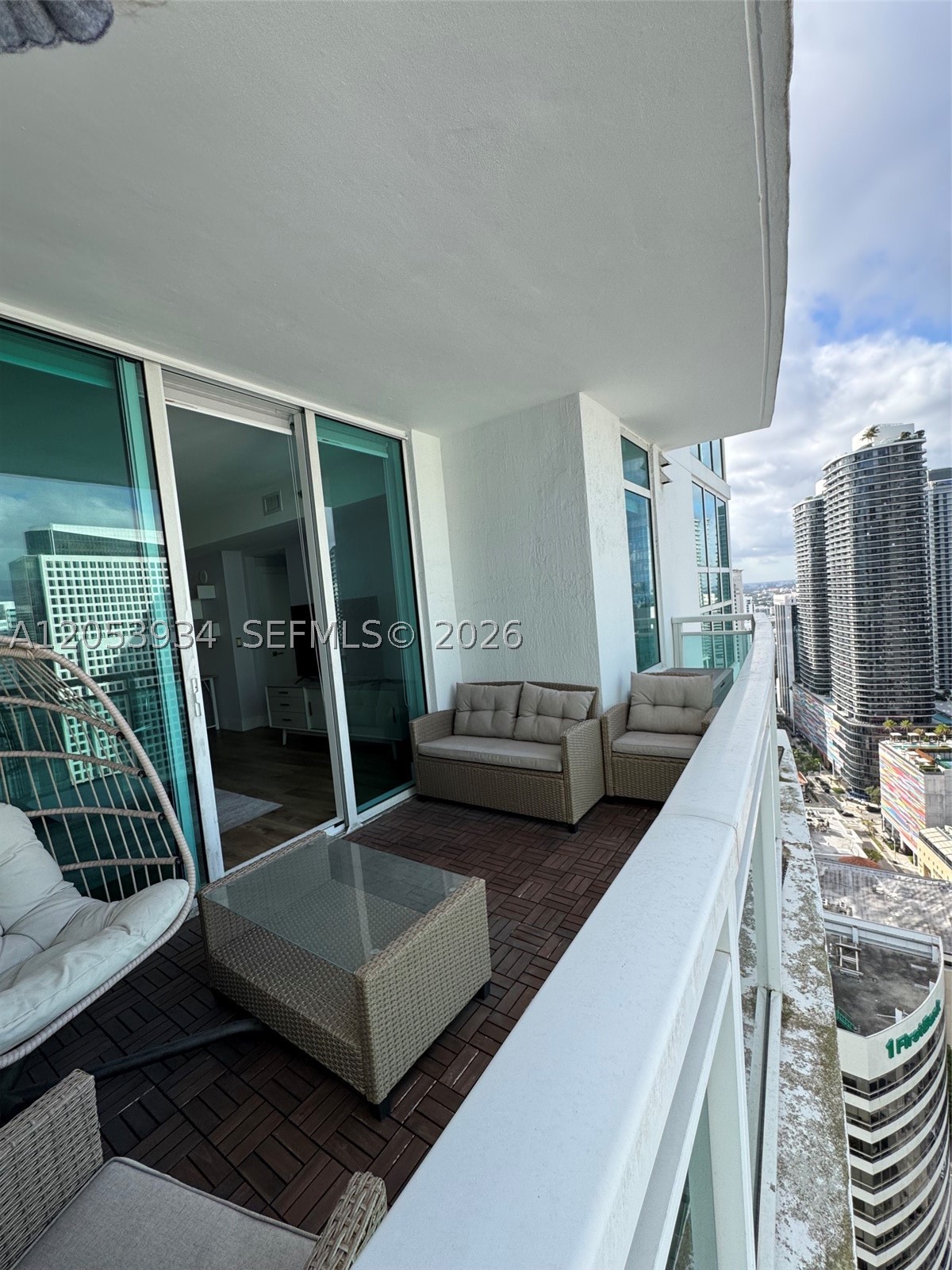 image The Plaza on Brickell West8