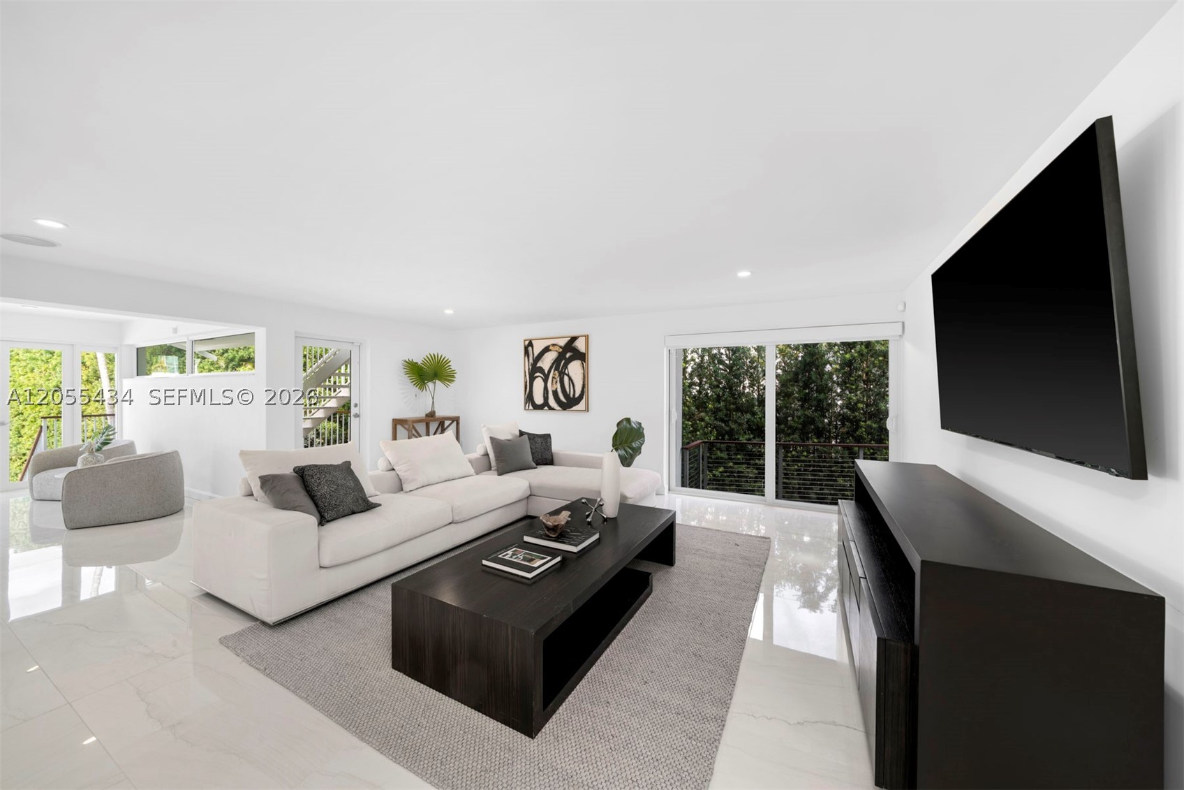 6832 Sunrise Ct Coral Gables, FL 33133