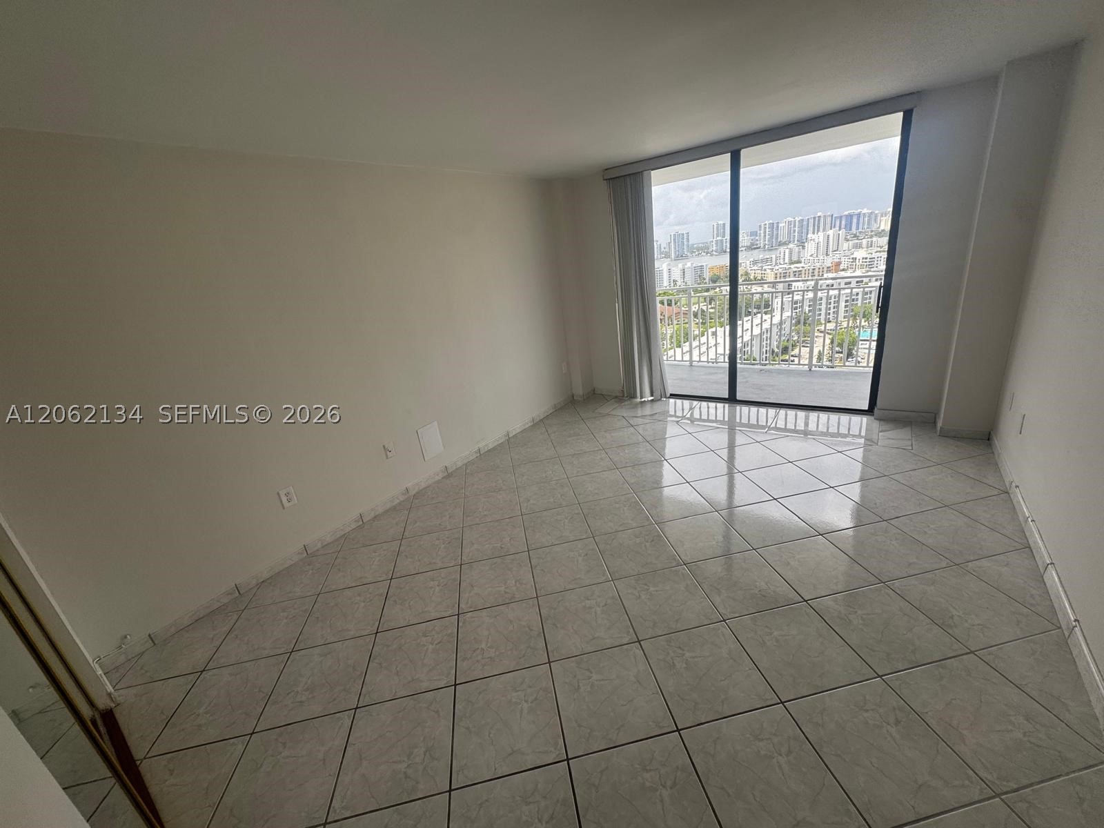 image Winston Towers 6009