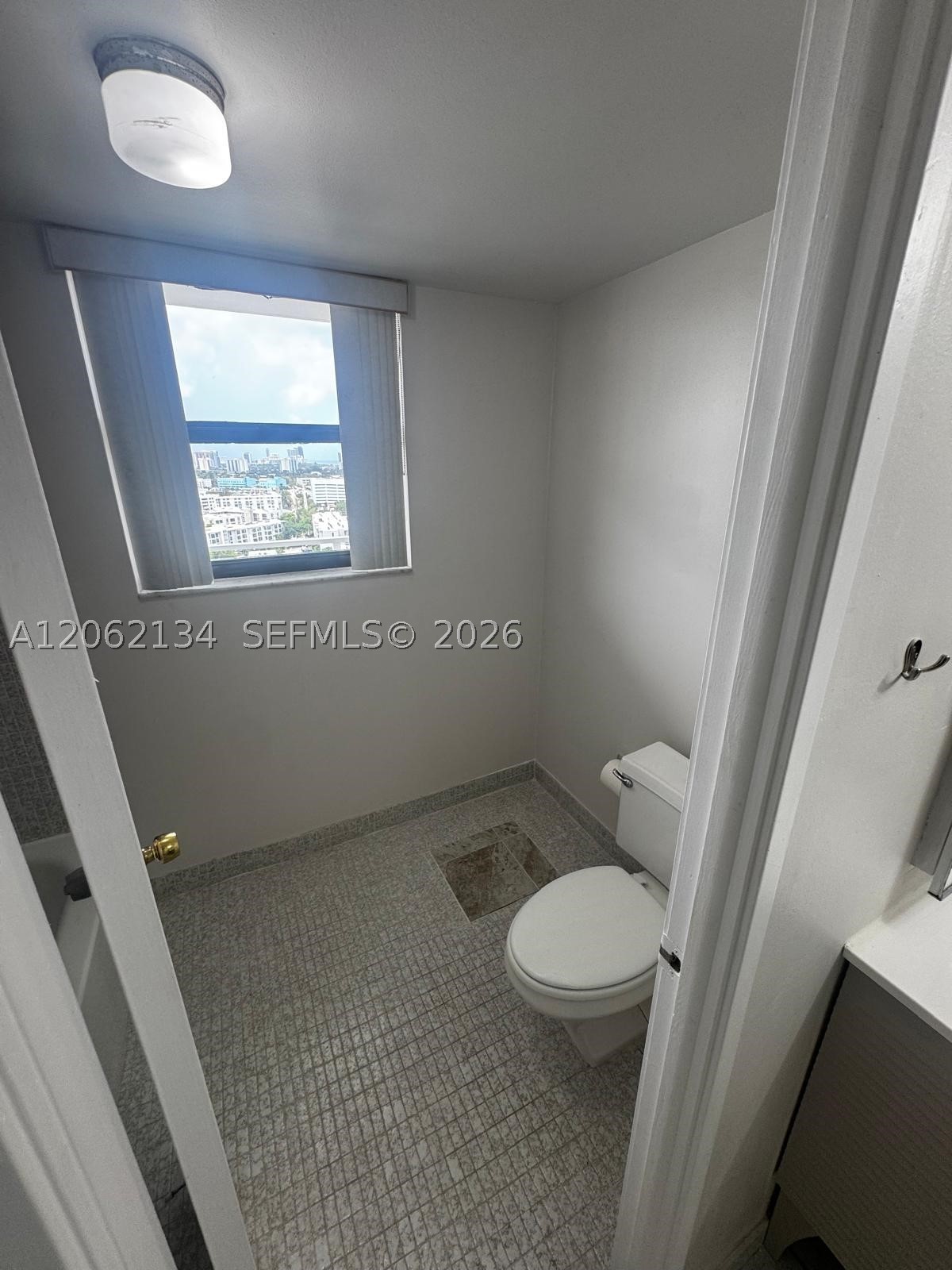 image Winston Towers 60017