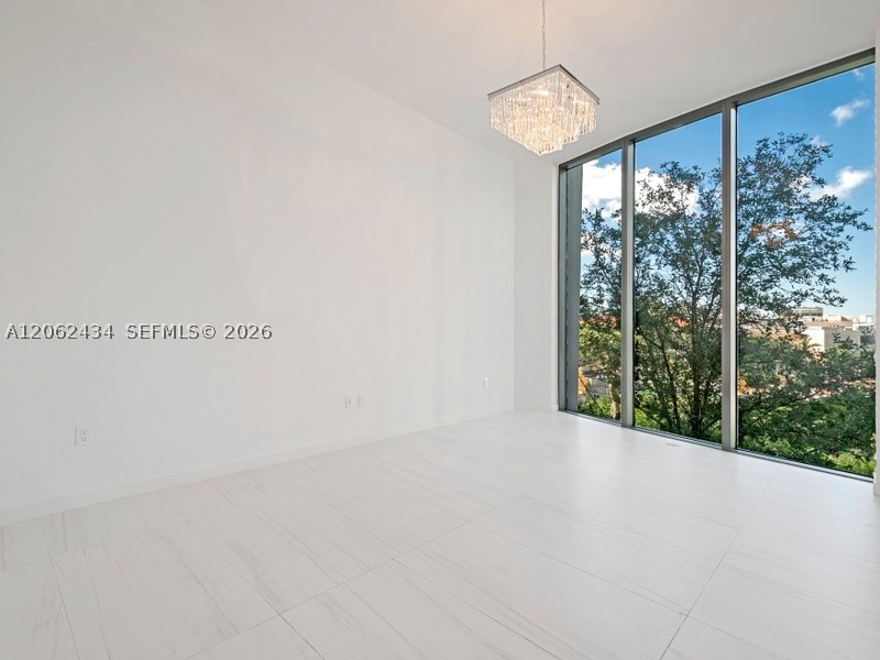 2811 S Bayshore Dr #5C Coconut Grove, FL 33133
