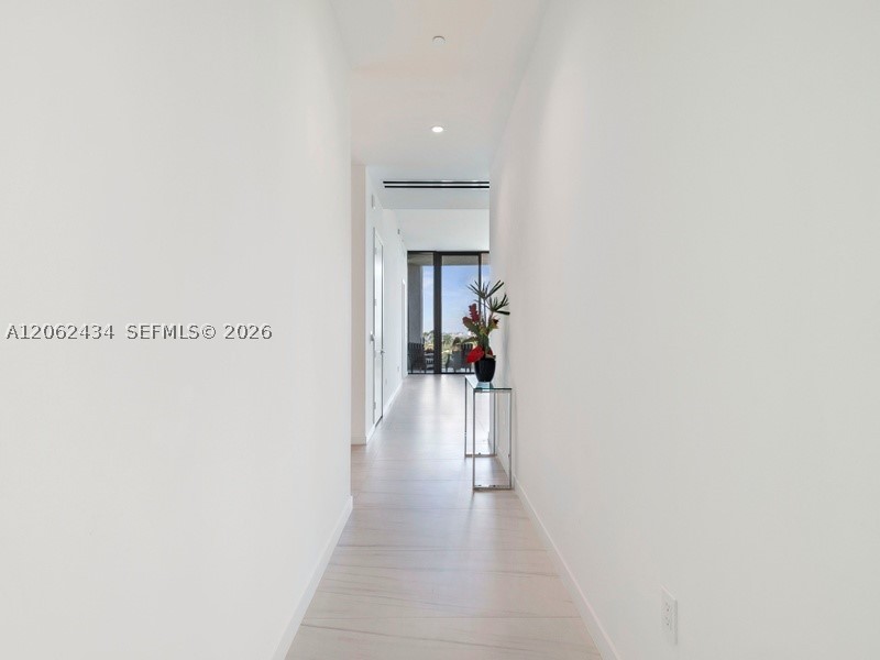 2811 S Bayshore Dr #5C Coconut Grove, FL 33133