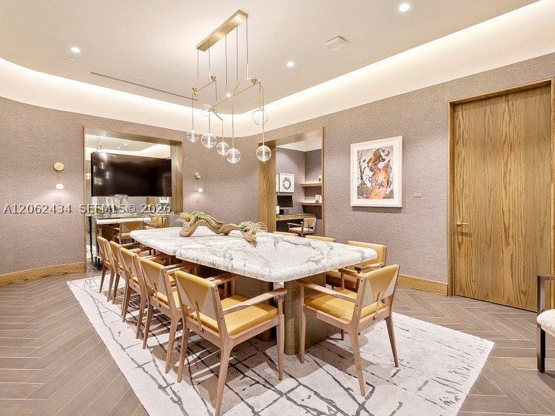 2811 S Bayshore Dr #5C Coconut Grove, FL 33133