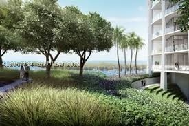 2811 S Bayshore Dr #5C Coconut Grove, FL 33133