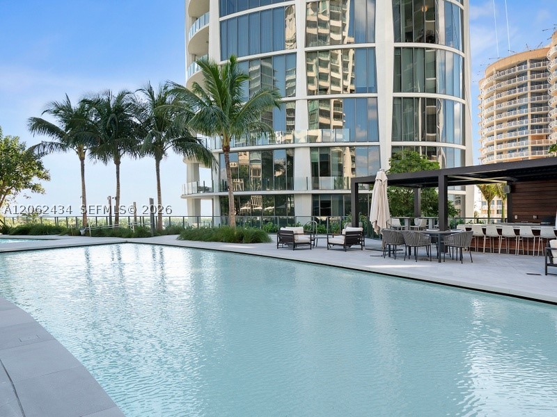 2811 S Bayshore Dr #5C Coconut Grove, FL 33133