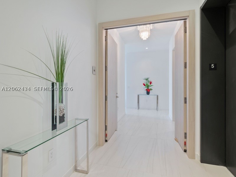 2811 S Bayshore Dr #5C Coconut Grove, FL 33133