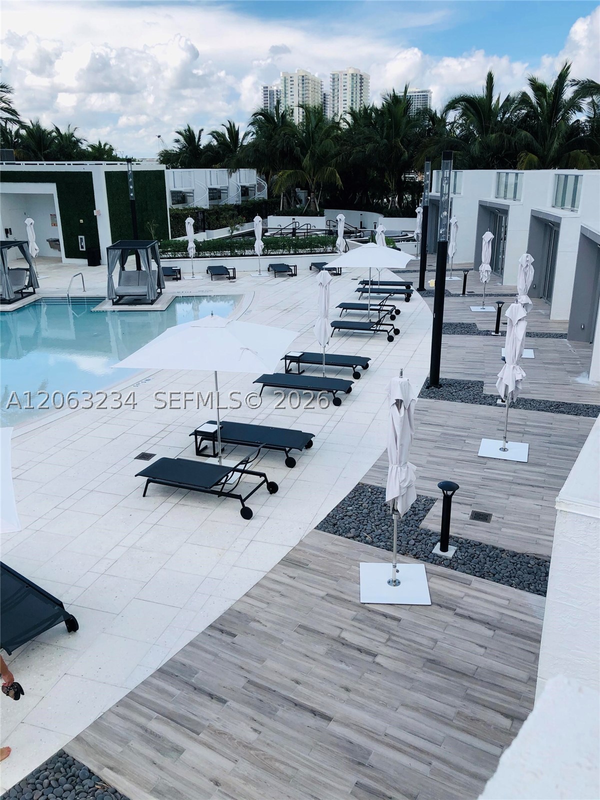 image Paramount Miami Worldcenter12