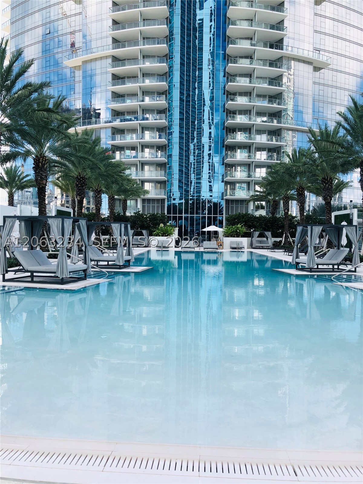 image Paramount Miami Worldcenter13