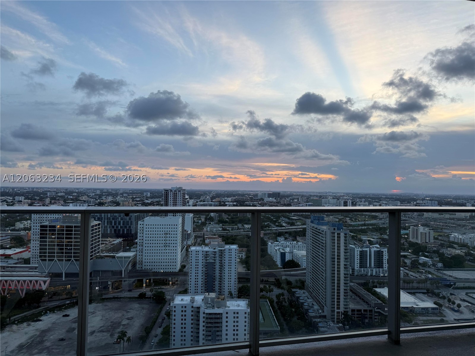 image Paramount Miami Worldcenter29